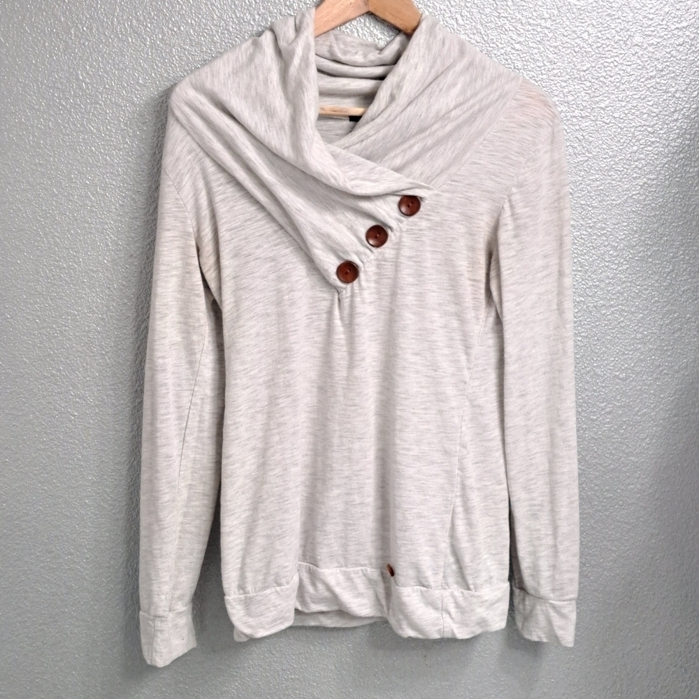 Yisdia Women's Cowl Neck Light Weight Pullover  Size M